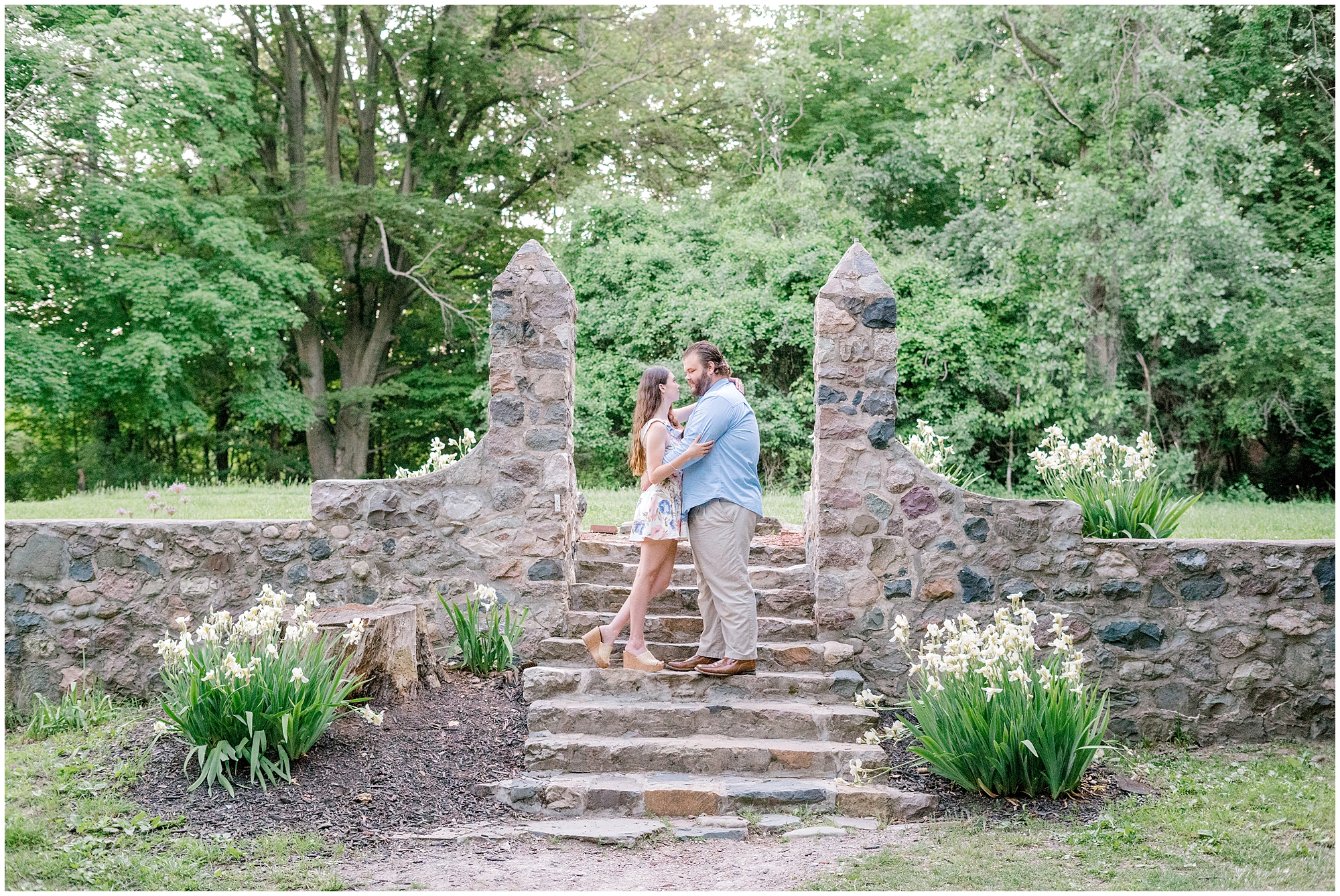 outdoor engagement photo tips in Michigan