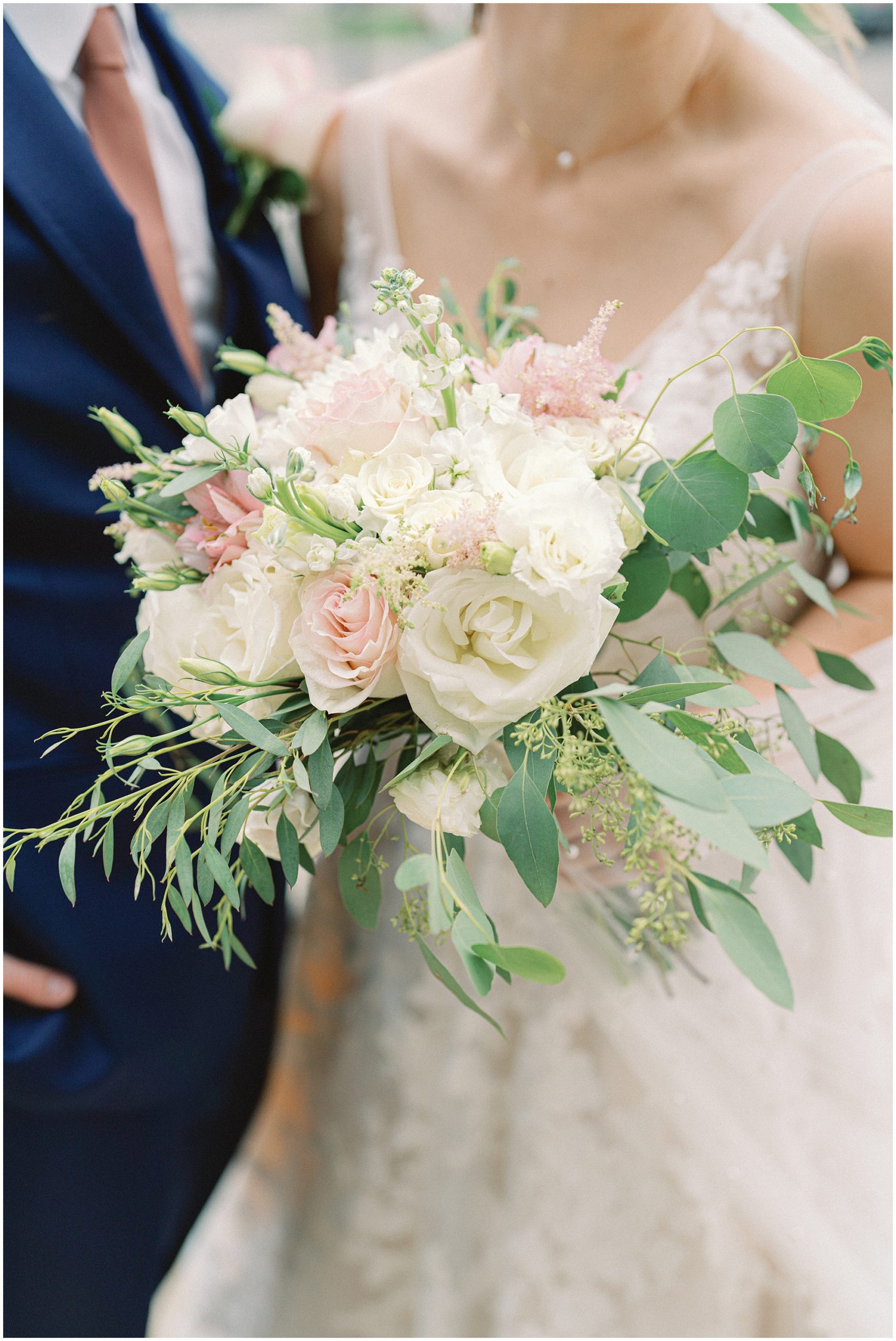 pastel pink and white bouquet