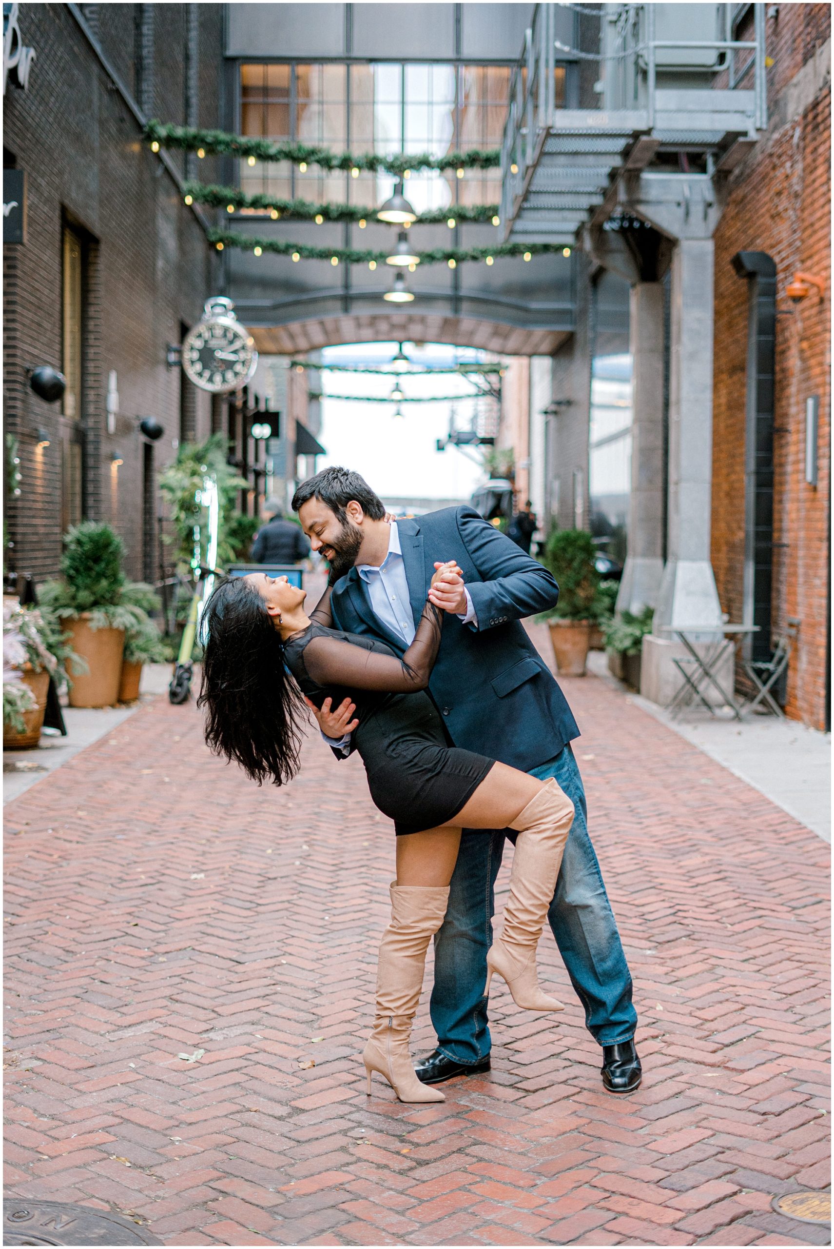 engagement photo poses - the dip
